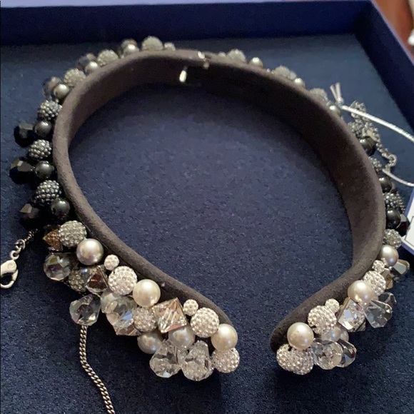 SWAROVSKI ECLIPSE NECKLACE - Picture 3 of 10